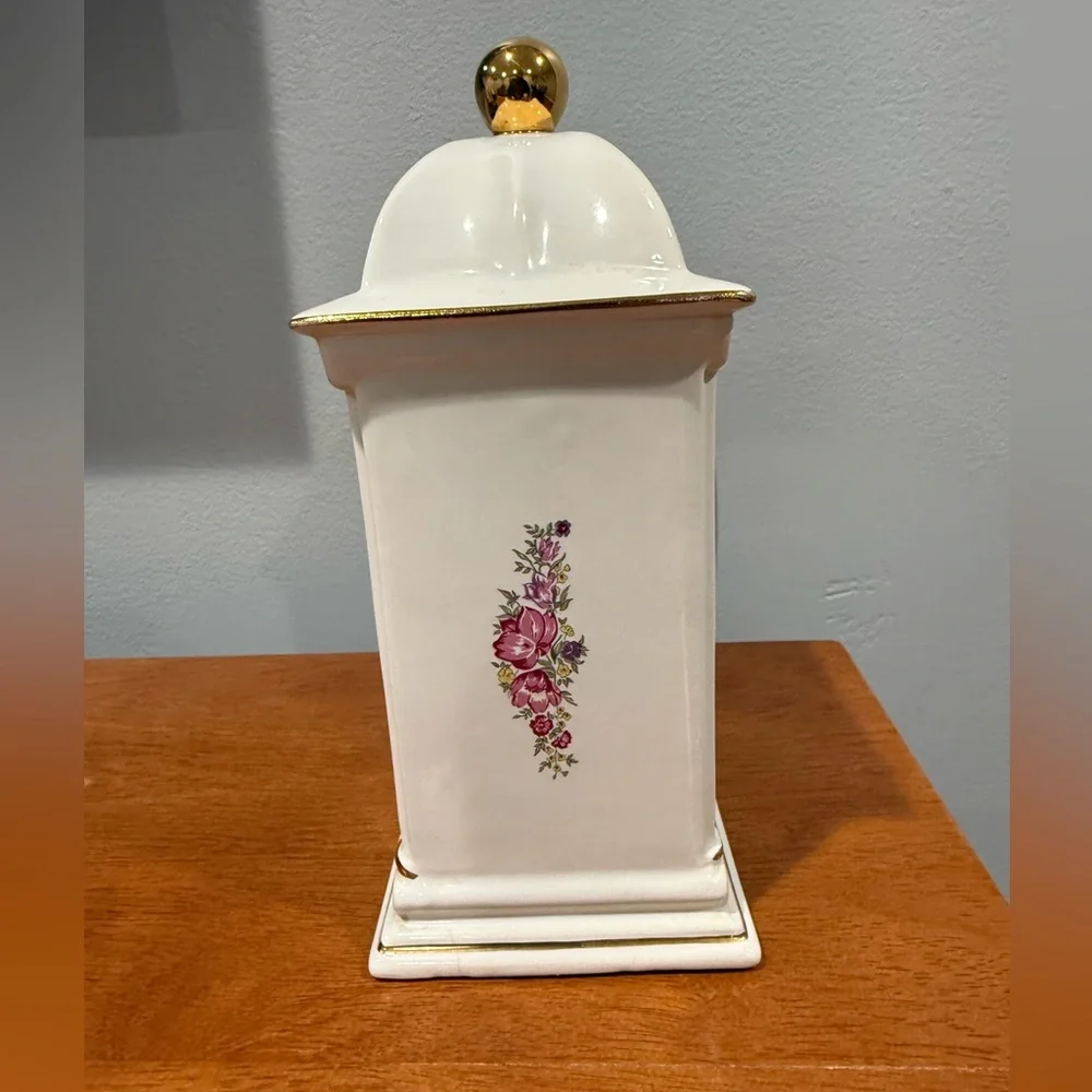 Paul Sebastian Porcelain Mantel Clock Floral Rose Quartz 1993 Limited Edition